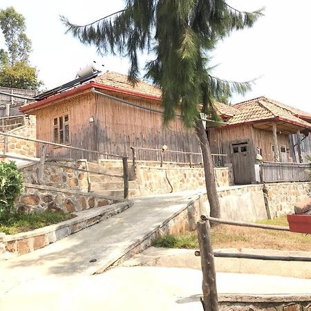 Macheo Ecolodge-Camping Gitesi Bagian luar foto